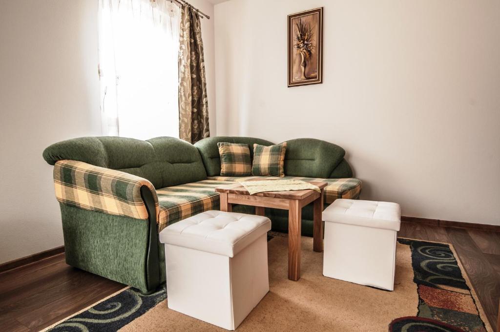 Apartmanovy Dom Martha A Domcek Martuska Липтовски-Ян Экстерьер фото